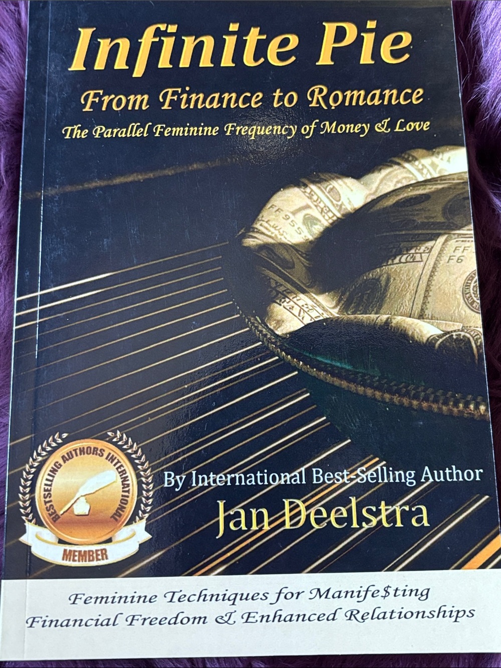 Infinite Pie: From Finance to Romance, the Parallel Feminine Frequency of $/Love